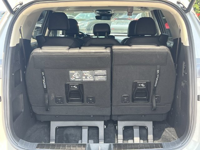 Used 2024 Kia Carnival SX Prestige FWD image 47