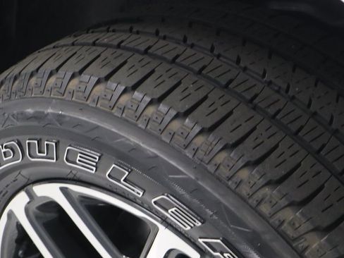 Used 2025 RAM 1500 Laramie w/ Sport Appearance Package AWD/4WD image 18
