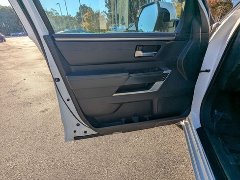 Used 2022 Toyota Tundra Platinum image 16