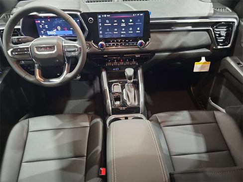 New 2026 GMC Canyon Elevation w/ Convenience Package image 9