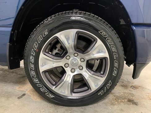 Used 2023 RAM 1500 Laramie image 12