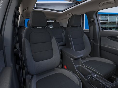 New 2026 Chevrolet TrailBlazer LT w/ Convenience Package AWD/4WD image 16