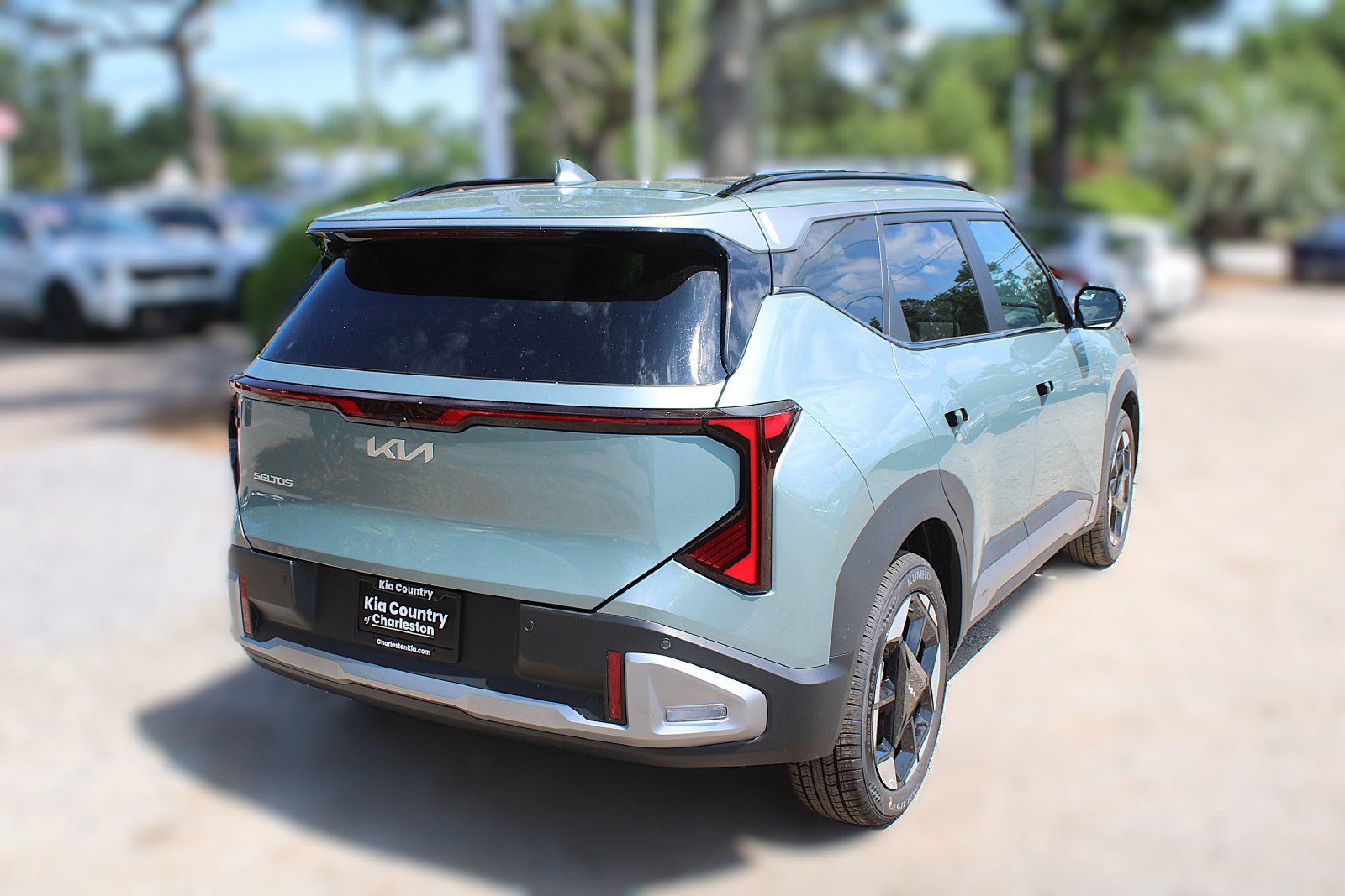 New 2027 Kia Seltos EX w/ EX Panoramic Sunroof Package FWD image 7