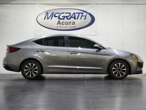 Used 2020 Hyundai Elantra Value Edition w/ Cargo Package (C1) FWD image 3