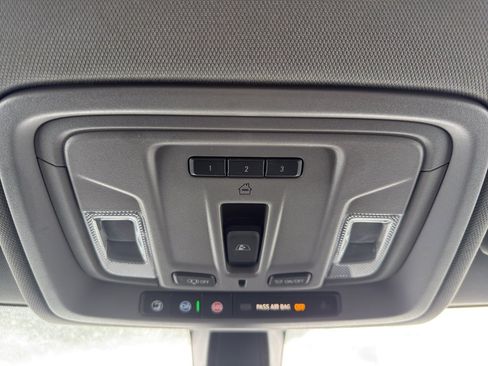 Used 2020 Chevrolet Silverado 1500 RST w/ All-Star Edition image 23