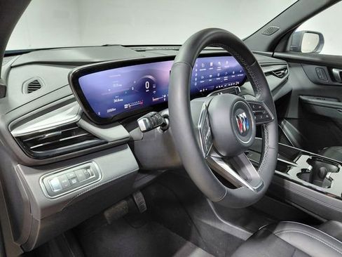 Used 2025 Buick Enclave Preferred image 25