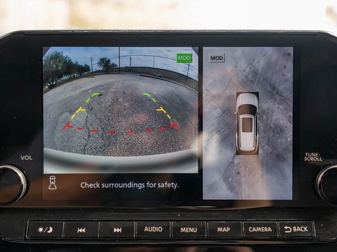 Used 2022 Nissan Pathfinder Platinum w/ Cargo Package image 23