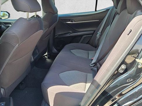 Used 2020 Toyota Camry LE FWD image 16