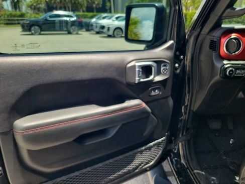 Used 2020 Jeep Wrangler Unlimited Rubicon AWD/4WD image 21