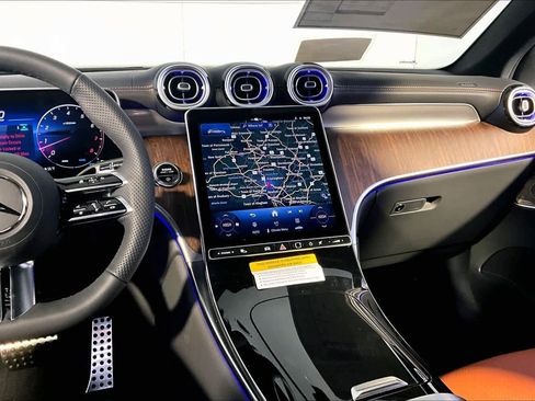 New 2026 Mercedes-Benz GLC 300 4MATIC image 8