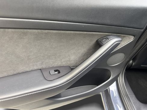 Used 2023 Tesla Model 3 Standard Range RWD image 35