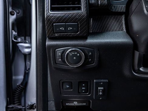 Used 2021 Ford F250 Lariat w/ Lariat Ultimate Package image 21