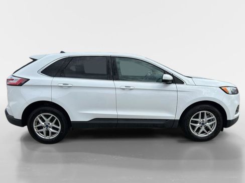 Used 2022 Ford Edge SEL w/ Convenience Package AWD/4WD image 4