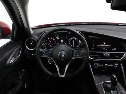 Used 2017 Alfa Romeo Giulia Ti w/ TI 19" Sport Package AWD/4WD image 12