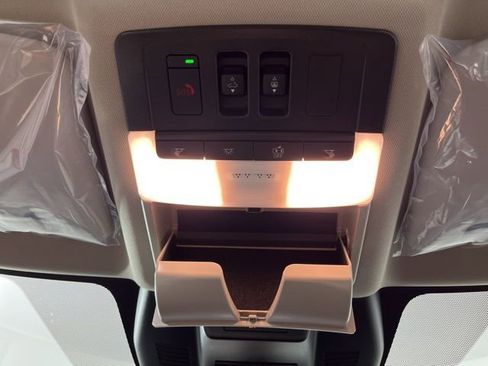 New 2026 Nissan Rogue Platinum image 34