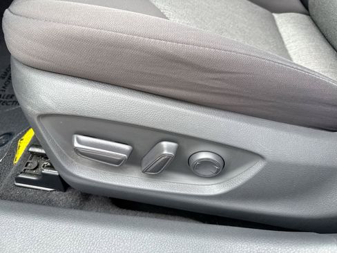 Certified 2020 Toyota Camry LE FWD image 14