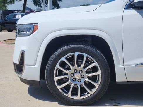 Certified 2023 GMC Acadia Denali w/ Denali Ultimate Package FWD image 6