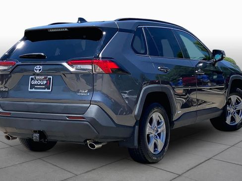 Used 2022 Toyota RAV4 XLE w/ Convenience Package AWD/4WD image 13