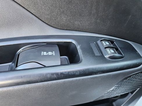 Used 2017 RAM ProMaster City Tradesman SLT w/ Rear Back-up Camera Group image 19