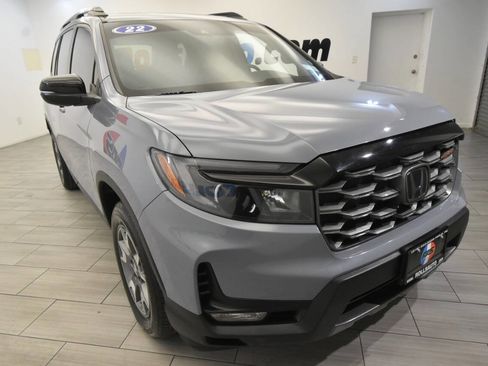 Used 2022 Honda Passport TrailSport image 7