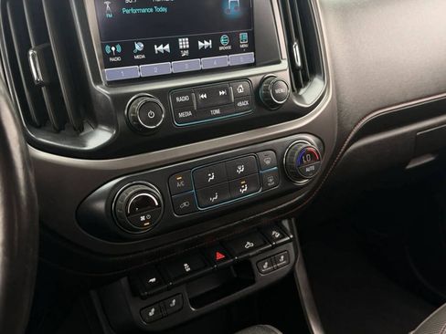 Used 2018 GMC Canyon All Terrain w/ Trailering Package AWD/4WD image 16