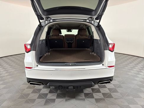 Used 2024 Acura MDX SH-AWD w/ Technology Package image 26