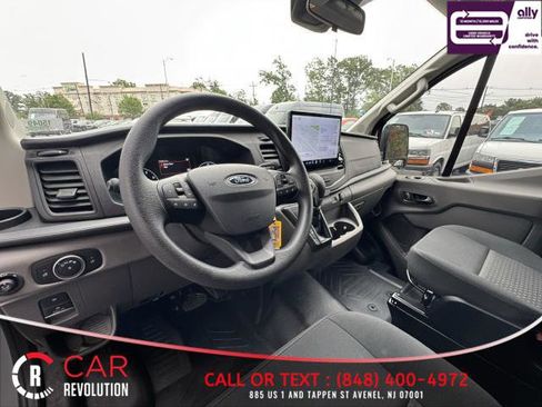 Used 2023 Ford Transit 250 Low Roof image 16