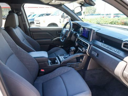 Used 2024 Toyota Tacoma SR image 16