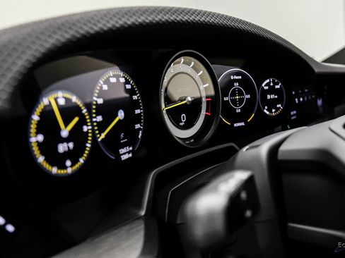 Used 2023 Porsche 911 GT3 RWD image 38
