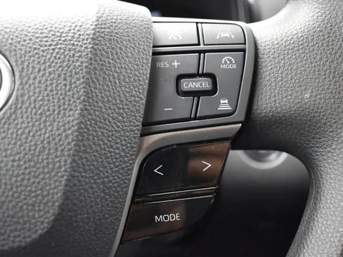 Used 2025 Toyota Camry LE image 23