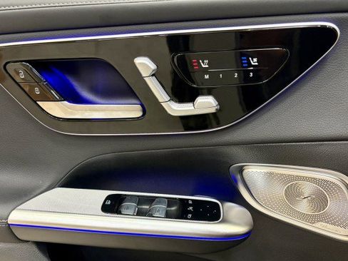 New 2026 Mercedes-Benz GLC 300 image 19