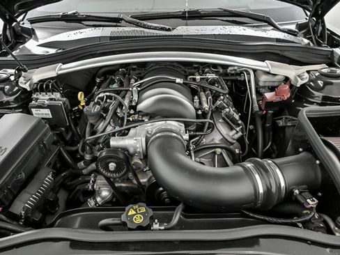 Used 2014 Chevrolet Camaro SS image 16