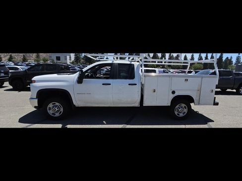 Used 2024 Chevrolet Silverado 2500 W/T w/ WT Convenience Package RWD image 4