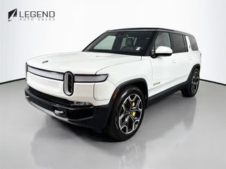Used 2024 Rivian R1S Adventure AWD/4WD video 1
