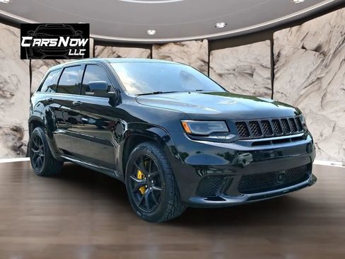 Used 2018 Jeep Grand Cherokee Trackhawk AWD/4WD image 1