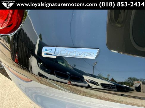 Used 2016 BMW i8 image 9