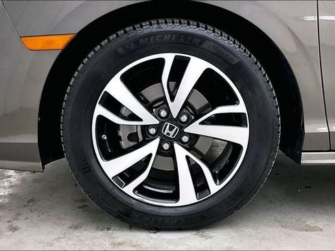 Used 2019 Honda Odyssey Elite image 10