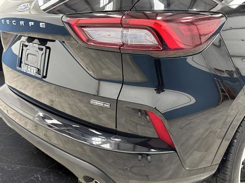 Used 2024 Ford Escape ST-Line Elite image 32