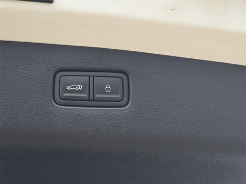 Used 2026 Genesis GV70 2.5T image 13