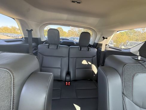 New 2026 Ford Explorer Active w/ Active Comfort Package image 14