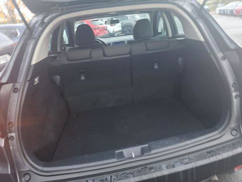Used 2022 Honda HR-V LX image 13
