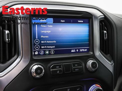 Used 2021 GMC Sierra 1500 Elevation w/ LPO, Elevation Black Package AWD/4WD image 19