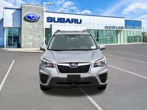 Used 2020 Subaru Forester Premium AWD/4WD image 2