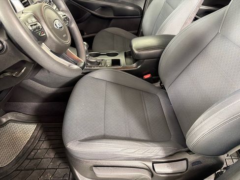 Used 2016 Kia Sorento L FWD image 11
