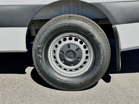 New 2026 Mercedes-Benz Sprinter 2500 image 17