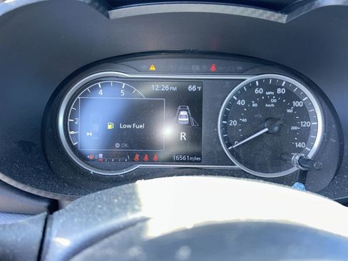 Used 2024 Nissan Versa SR w/ Trunk Package image 6