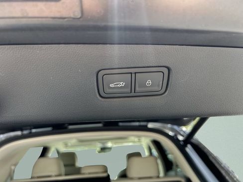 New 2026 Genesis GV70 2.5T Advanced AWD/4WD image 16