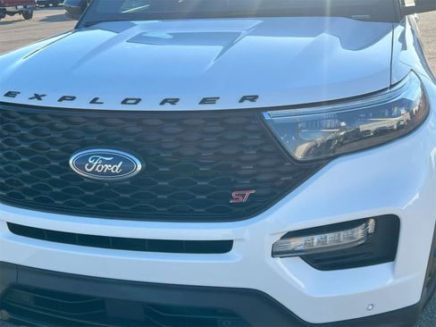 Certified 2024 Ford Explorer ST w/ Equipment Group 401A image 11