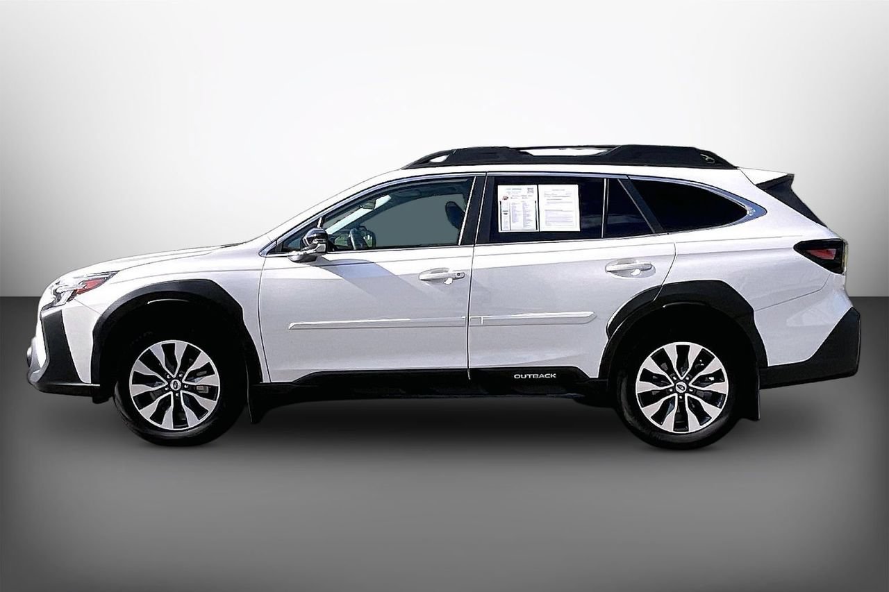 Used 2024 Subaru Outback Limited AWD/4WD image 5