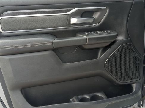 Used 2019 RAM 1500 Big Horn AWD/4WD image 10
